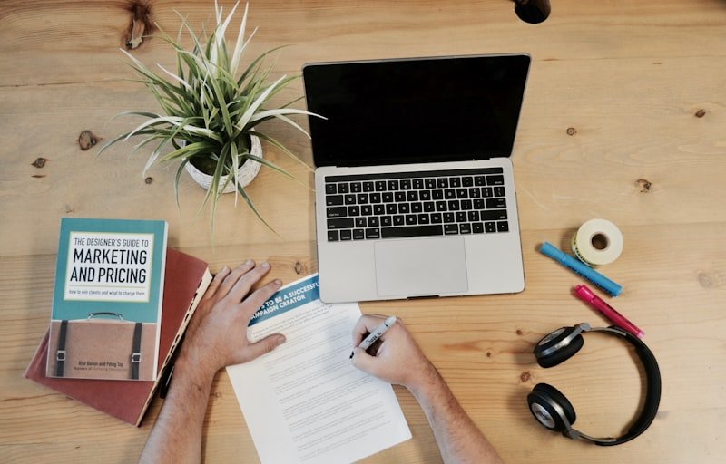 Google Ads vs Facebook Ads: Which is Best for Your Business?