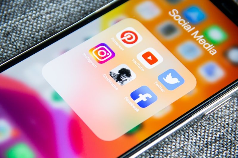 How to Build an Explosive Social Media Brand in 2026